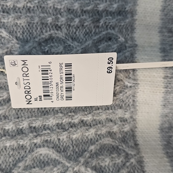 NWT Caslon Stripe Crewneck Lightweight Sweater. Heather Gray/Ivory L - Picture 9 of 11